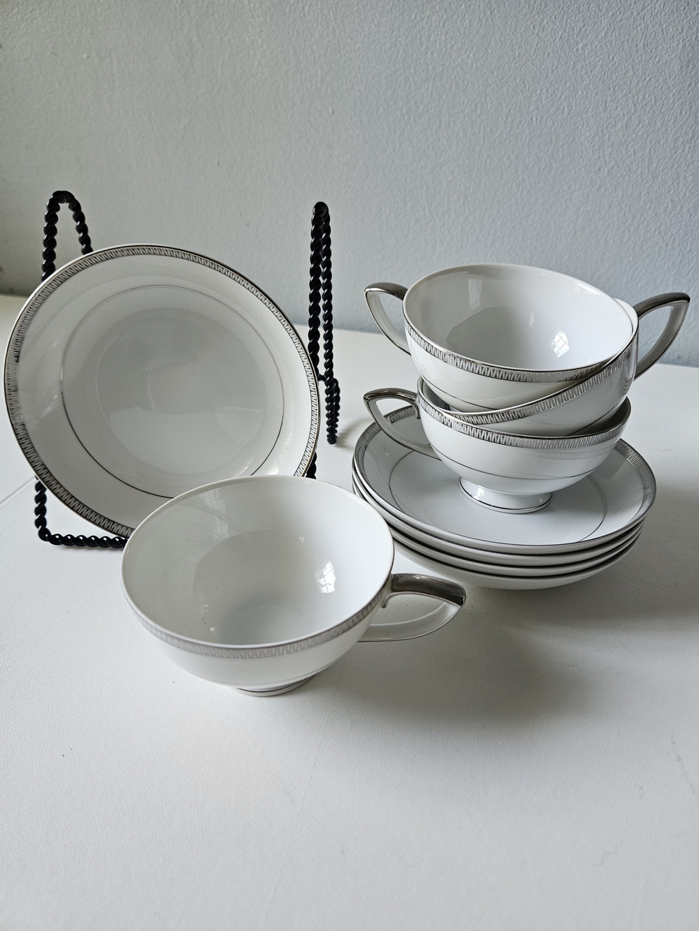 Mikasa Barclay Fine China Tea Cup And Saucer Sets X4 #8258 Made In Japan